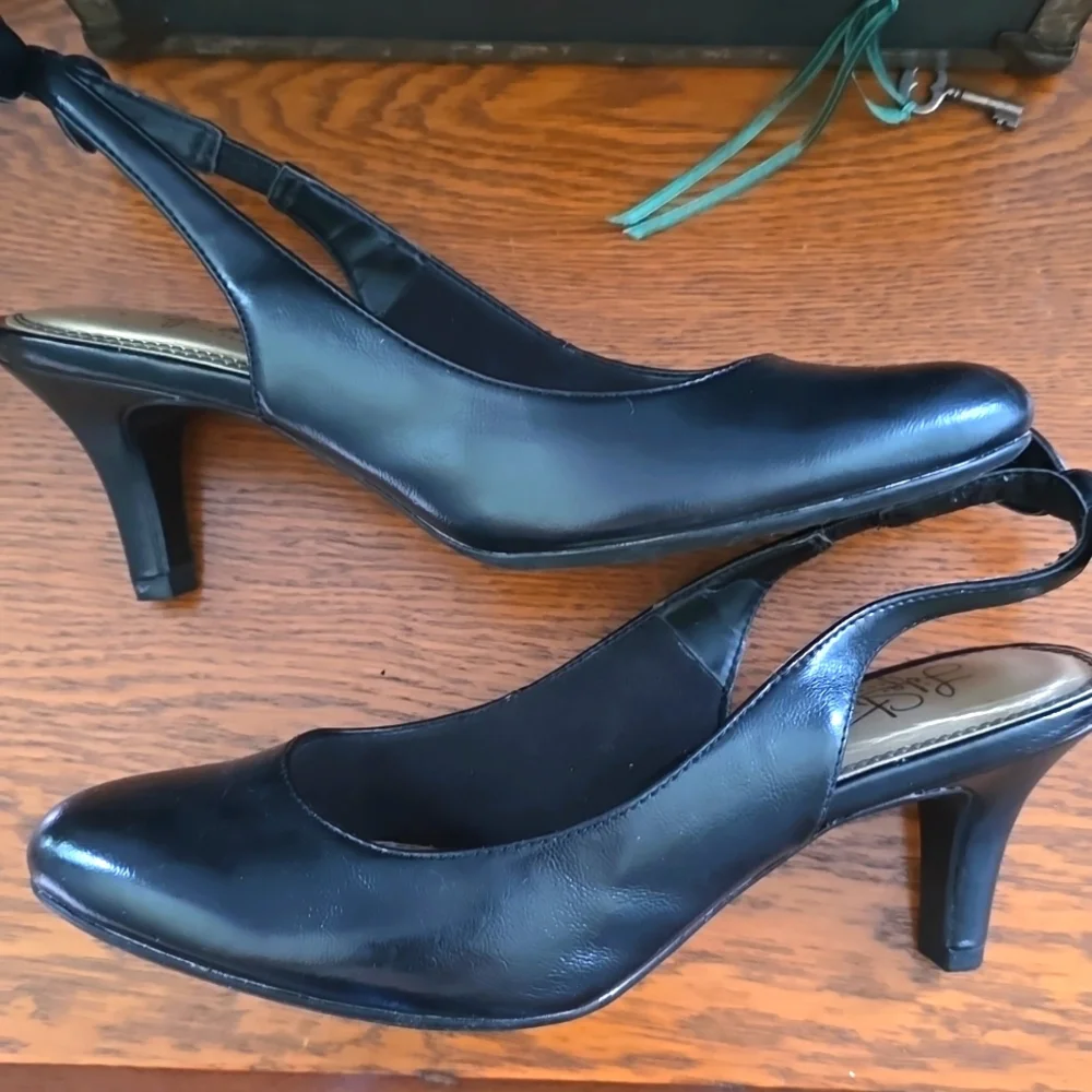 Parisian Black Bow Sling back Round Toe Vegan Leather Low Kitten Heel